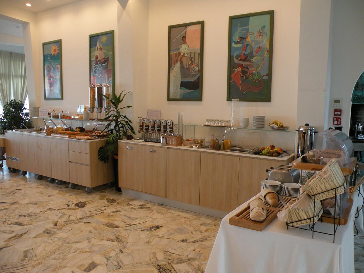 Hotel Parrini Follonica Buitenkant foto